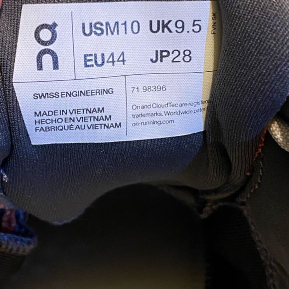 ON CLUD FLYER - Men’s Running Shoes - SIZE 10 - Picture 11 of 11